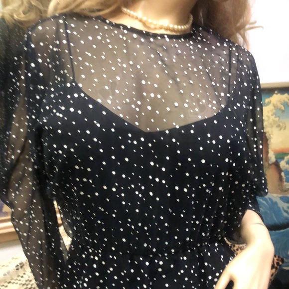 VINTAGE BLACK WITH WHITE POLKA DOT DRESS WITH RUFFLES ON SKIRT ADORABLE SIZE 8 - Picture 4 of 16